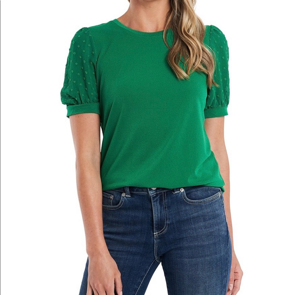 CeCe Green clip dot puff sleeve top
